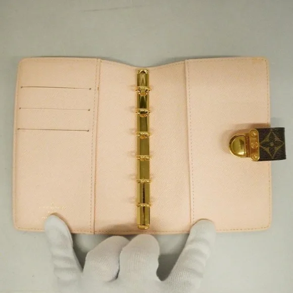 Louis Vuitton wallet agenda passport cover monogram LV koala pm pink interior - Picture 4 of 17